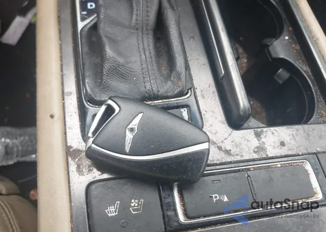 2015 Hyundai Genesis 3.8 z USA, uszkodzony, nr VIN KMHGN4JE9FU015059